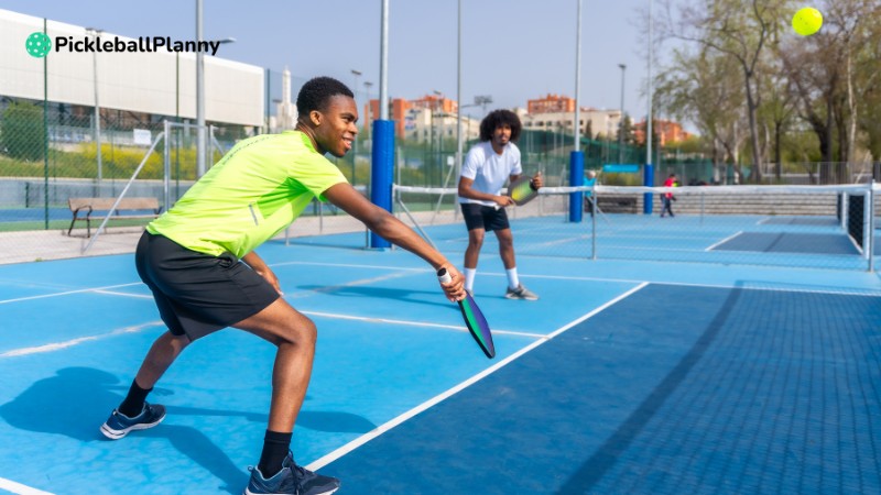 How do you keep score in Pickleball